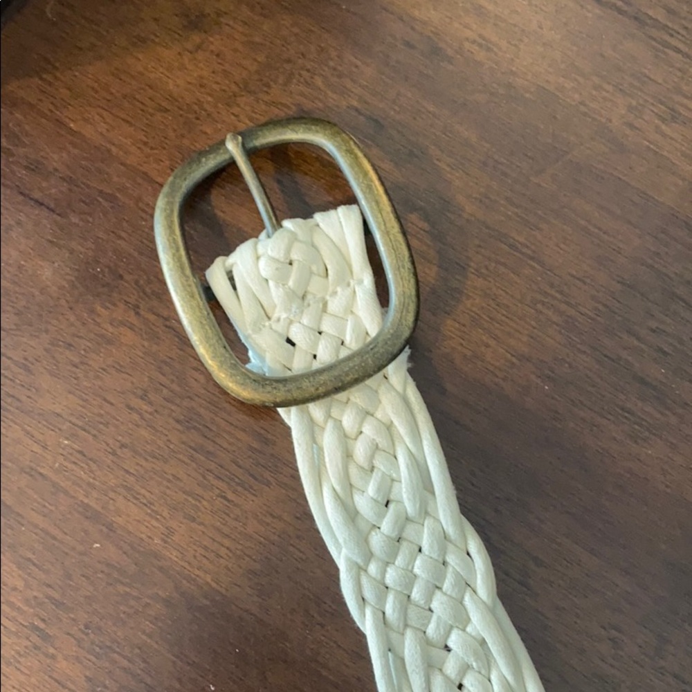 American Eagle Cream Belt